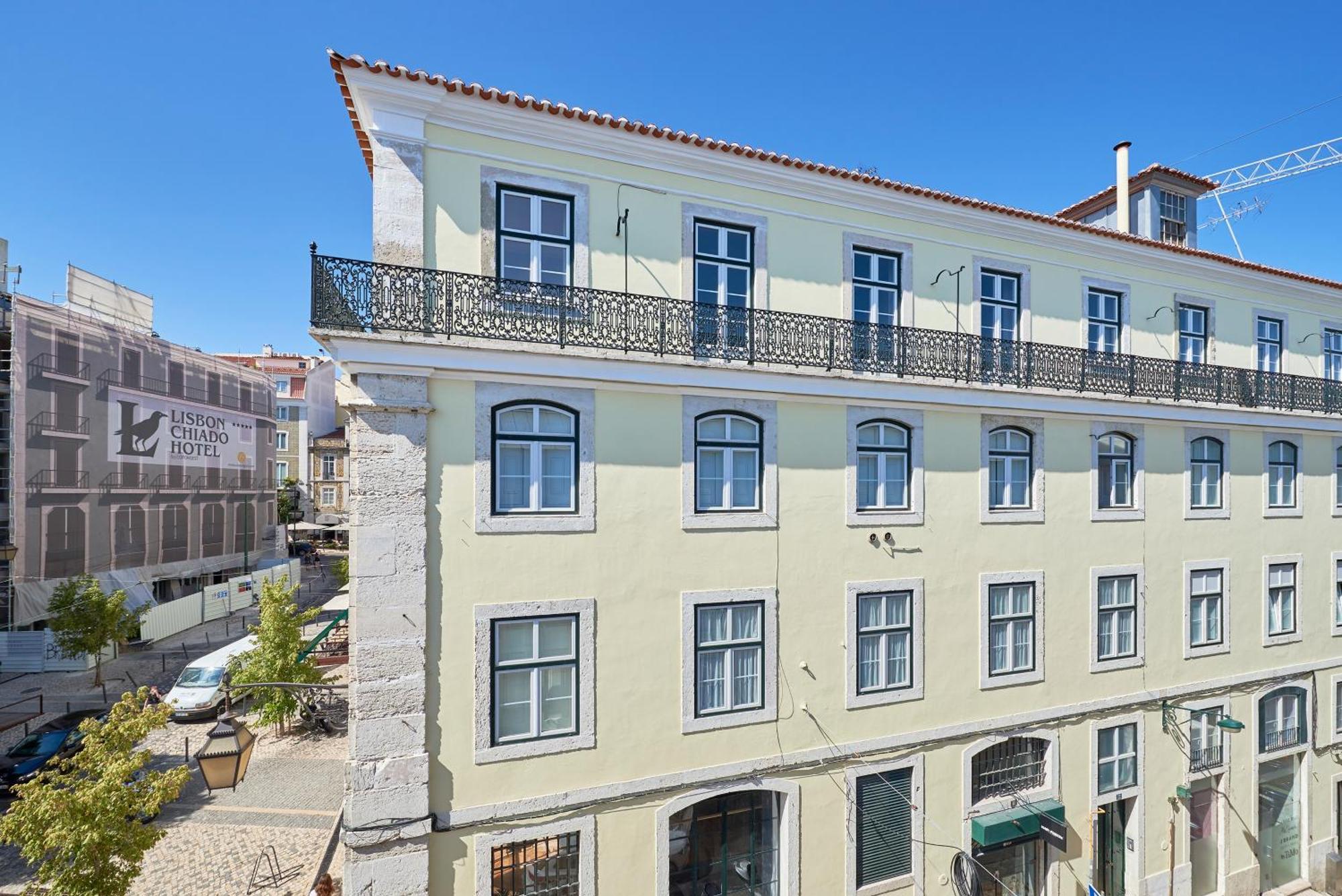 Casa Portuguesa Carmo Lisbon Exterior photo