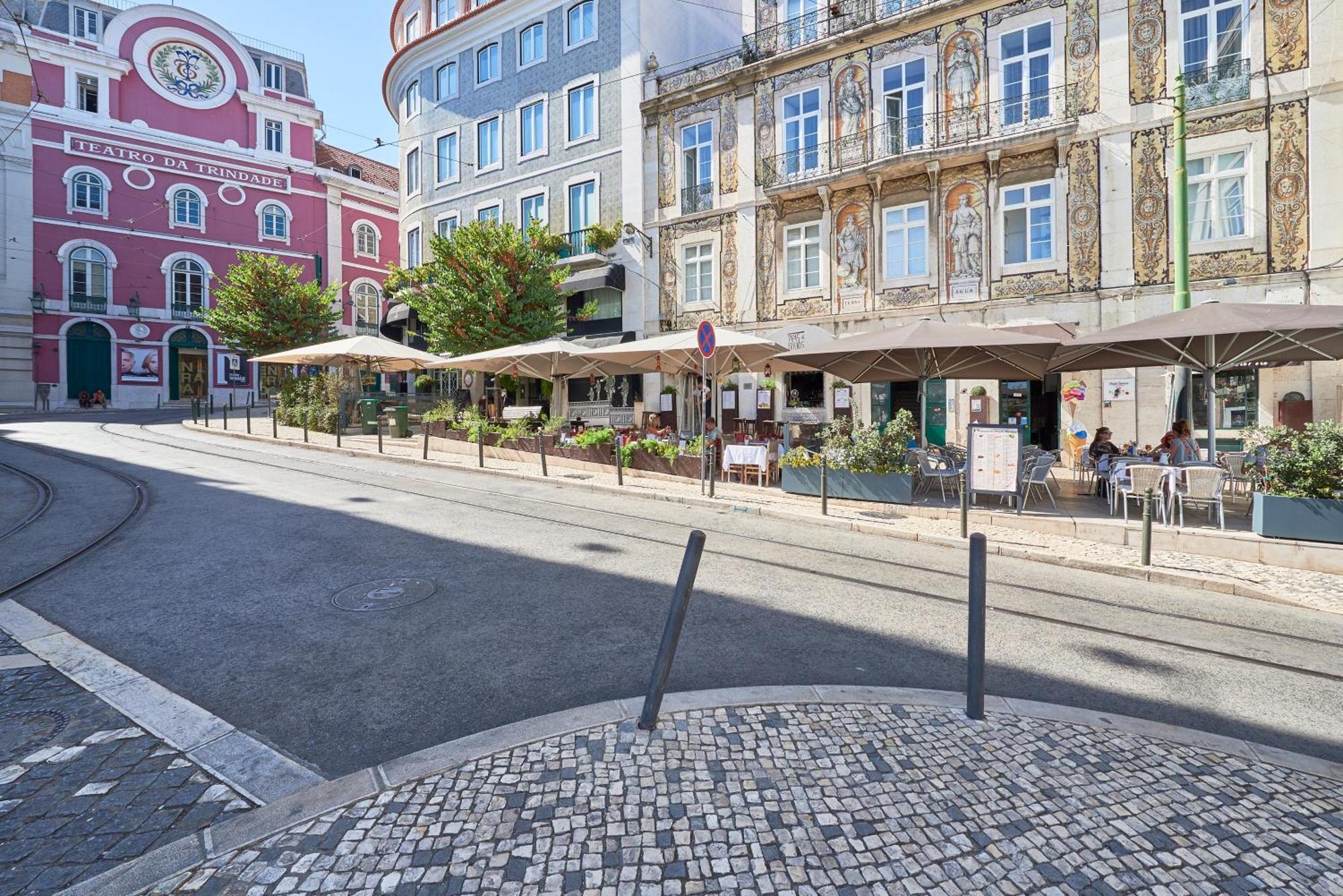 Casa Portuguesa Carmo Lisbon Exterior photo